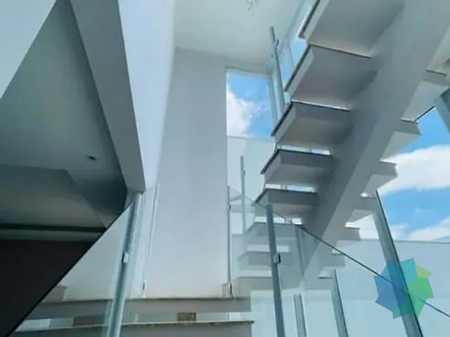 Casa com 262m² 3 quartos e 4 banheiros, à venda, no bairro Loteamento Terras de São Pedro e São Paulo em Salto