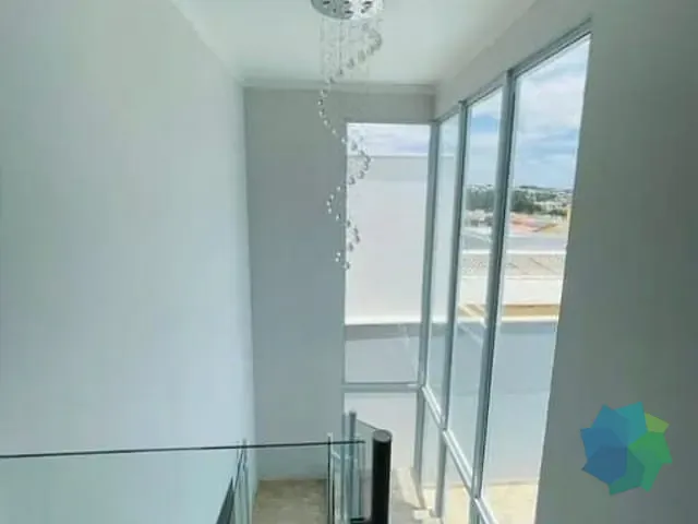 Casa com 262m² 3 quartos e 4 banheiros, à venda, no bairro Loteamento Terras de São Pedro e São Paulo em Salto