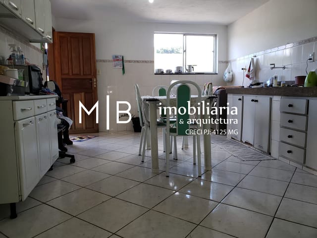 Casa 3 quartos e 2 banheiros, à venda, no bairro VILA REIS  em CATAGUASES