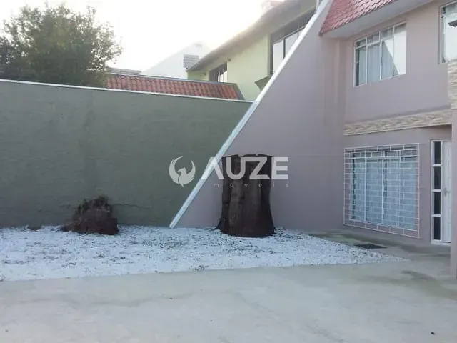 Casa com 330m² 4 quartos e 3 banheiros, à venda, no bairro Santa Quitéria em Curitiba