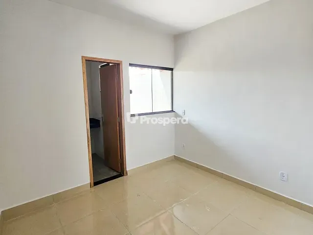 Casa com 112m² 3 quartos e 2 banheiros, à venda, no bairro Setor Orientville em Goiânia