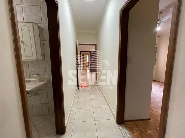 Casa com 307m² 4 quartos e 4 banheiros, à venda, no bairro Vila Nova Cidade Universitaria em Bauru