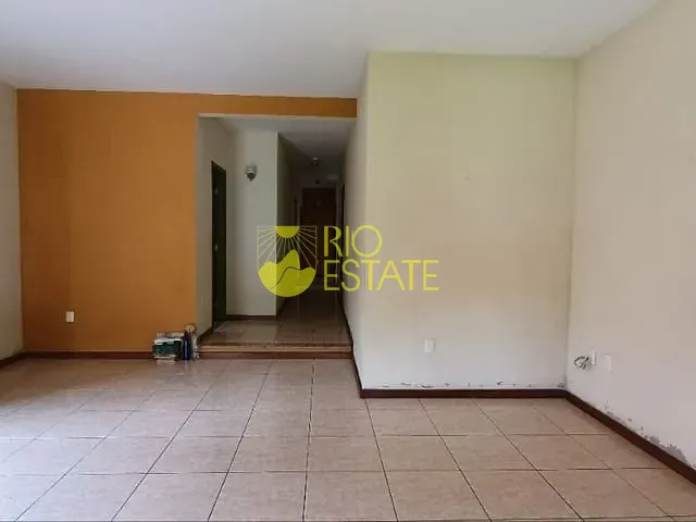 Casa com 360m² 3 quartos e 4 banheiros, à venda, no bairro Vila Pinheiro em Itatiaia