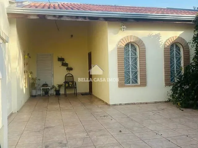 Casa com 250m² 3 quartos e 3 banheiros, à venda, no bairro Jardim Guarujá em Sorocaba
