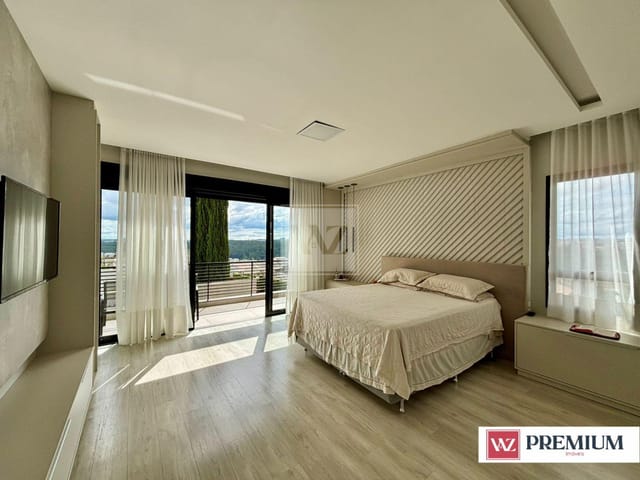 Casa com 405m² 4 quartos e 6 banheiros, à venda, no bairro Estrela em Ponta Grossa