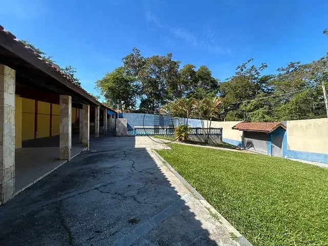 Casa com 645m² 3 quartos e 4 banheiros, à venda, no bairro Belvedere Club dos 500 em Guaratinguetá