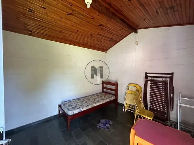 Casa com 645m² 3 quartos e 4 banheiros, à venda, no bairro Belvedere Club dos 500 em Guaratinguetá