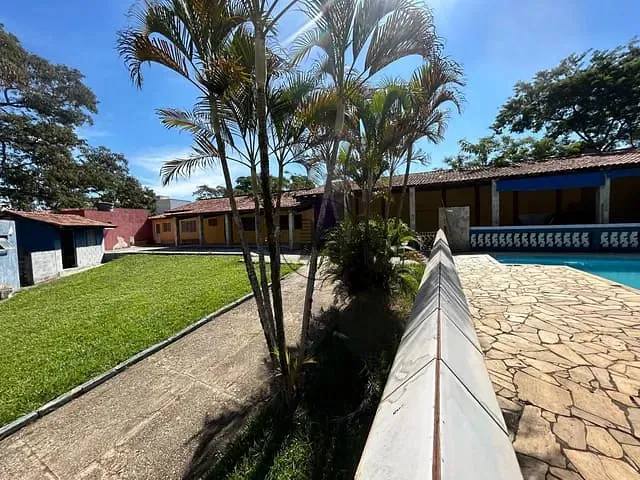 Casa com 645m² 3 quartos e 4 banheiros, à venda, no bairro Belvedere Club dos 500 em Guaratinguetá