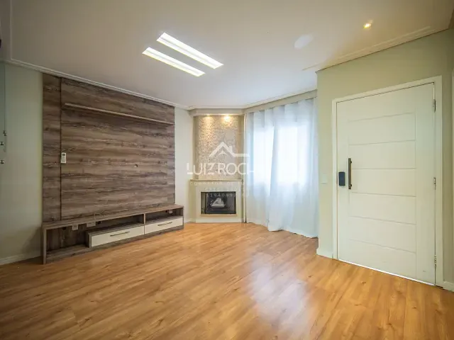 Casa com 144m² 3 quartos e 2 banheiros, à venda, no bairro Jardim São Vicente em Cotia