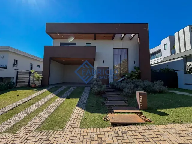 Casa com 808m² 4 quartos e 6 banheiros, à venda ou para alugar, no bairro Monte Alegre em Vinhedo