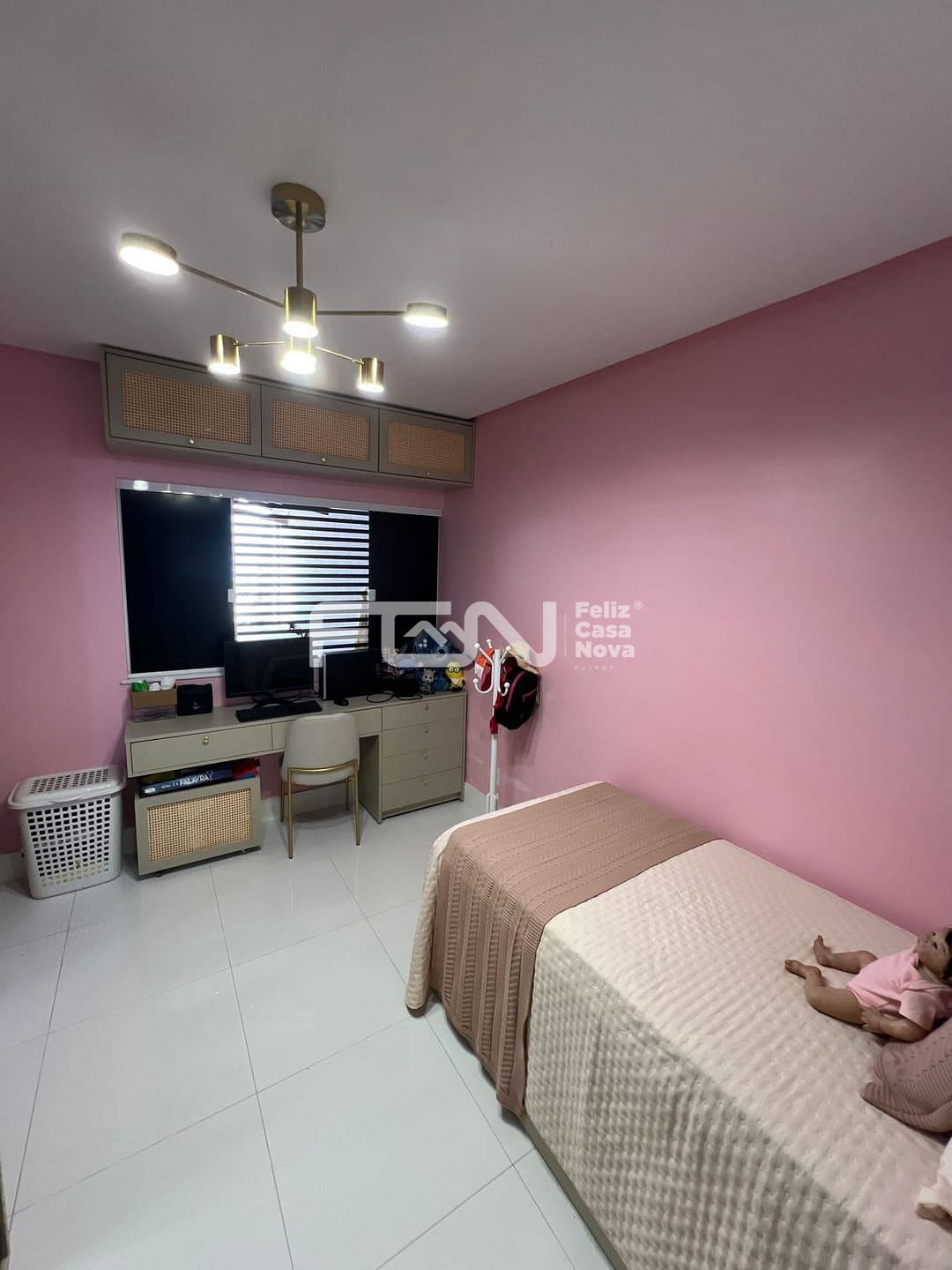 Casa à venda com 3 quartos, 10m² - Foto 9