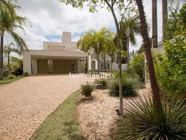 Casa com 1935m² 5 quartos e 6 banheiros, à venda, no bairro Gramado em Campinas