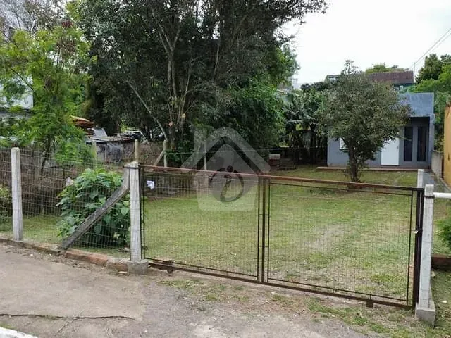 Casa com 35m² 1 quarto e 1 banheiro, à venda, no bairro Canabarro em Teutônia