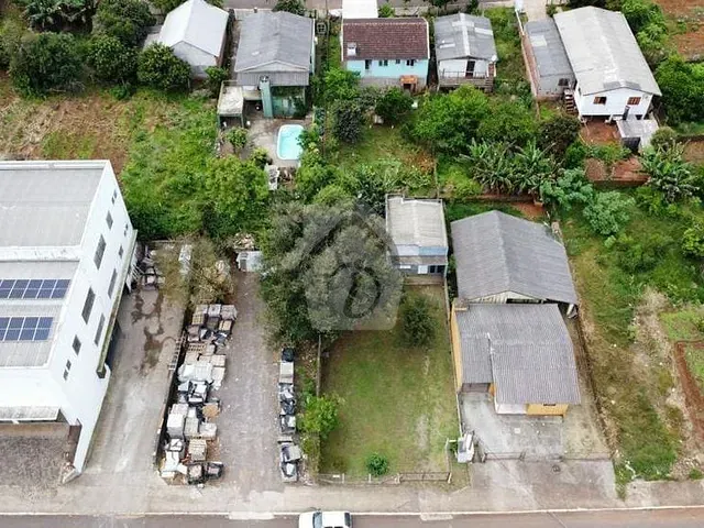 Casa com 35m² 1 quarto e 1 banheiro, à venda, no bairro Canabarro em Teutônia