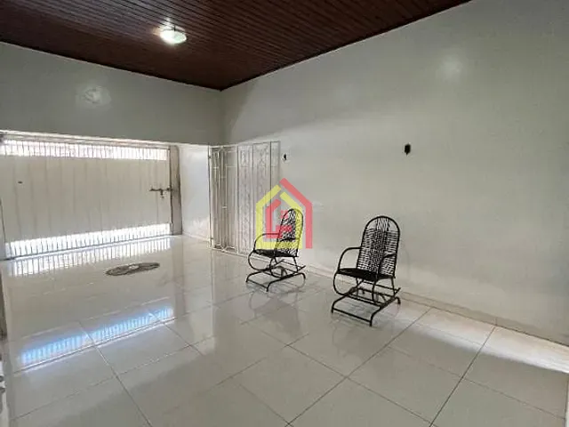 Casa com 263m² 3 quartos e 2 banheiros, à venda, no bairro Nova Marabá em Marabá