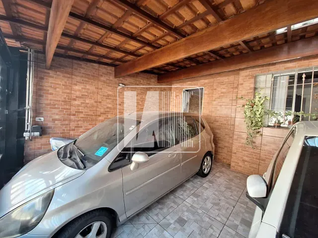 Casa com 108m² 2 quartos e 1 banheiro, à venda, no bairro Vila Sacadura Cabral em Santo André