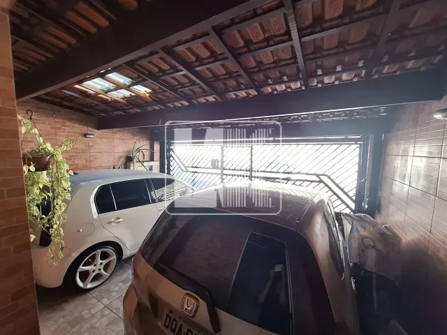 Casa com 108m² 2 quartos e 1 banheiro, à venda, no bairro Vila Sacadura Cabral em Santo André