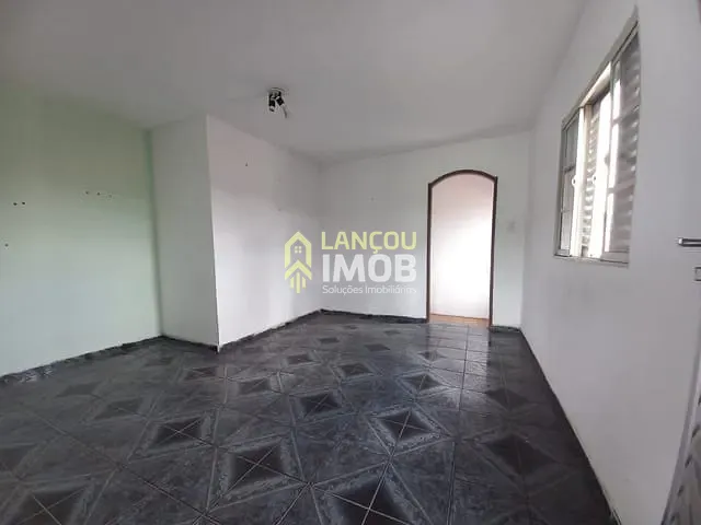 Casa 2 quartos e 1 banheiro, à venda, no bairro Jardim Bertioga em Várzea Paulista