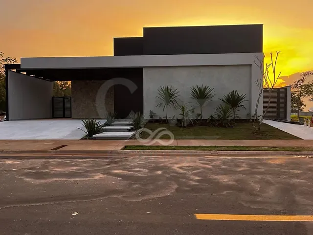 Casa com 490m² 4 quartos e 5 banheiros, à venda, no bairro Reserva Santa Izabel em Jaguariúna