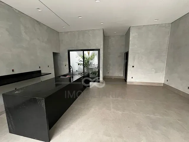 Casa com 490m² 4 quartos e 5 banheiros, à venda, no bairro Reserva Santa Izabel em Jaguariúna