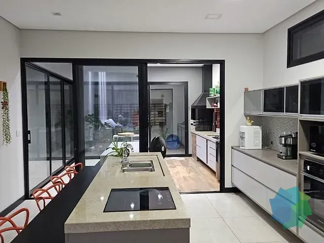 Casa com 365m² 3 quartos e 3 banheiros, à venda, no bairro Condomínio Lagos D'Icaraí em Salto