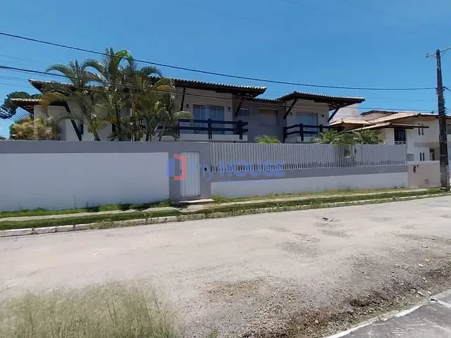Casa 7 quartos e 9 banheiros, à venda ou para alugar, no bairro Nossa Senhora da Vitória em Ilhéus