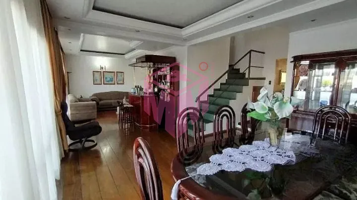 Casa, 3 quartos, 330 m² - Foto 20