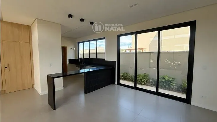 Casa, 2 quartos, 242 m² - Foto 4