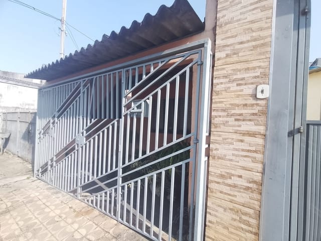 Casa 2 quartos e 2 banheiros, à venda, no bairro Vila Olinda em São Paulo