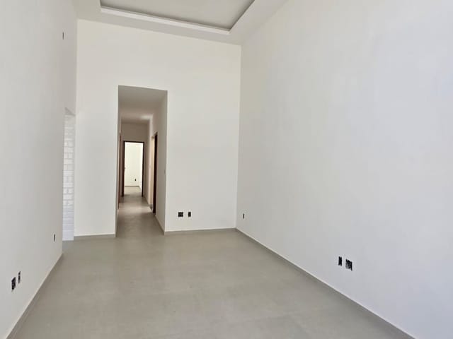 Casa 3 quartos e 1 banheiro, à venda, no bairro Enseada das Gaivotas em Rio das Ostras