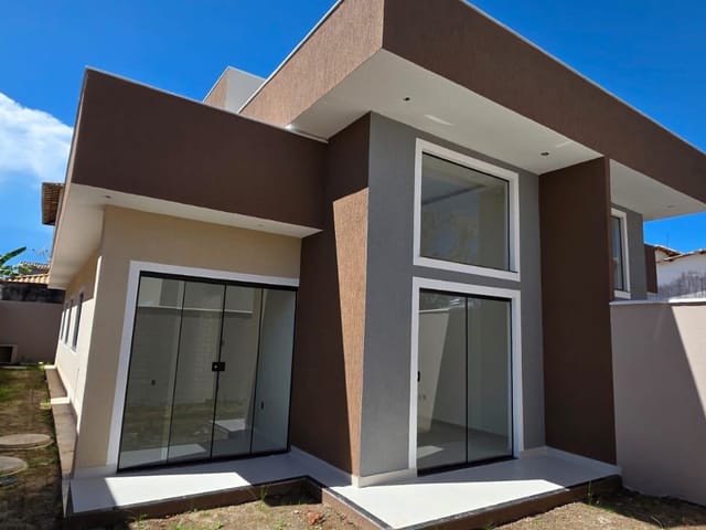 Casa 3 quartos e 1 banheiro, à venda, no bairro Enseada das Gaivotas em Rio das Ostras