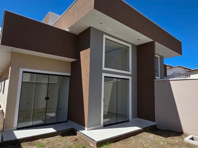 Casa 3 quartos e 1 banheiro, à venda, no bairro Enseada das Gaivotas em Rio das Ostras