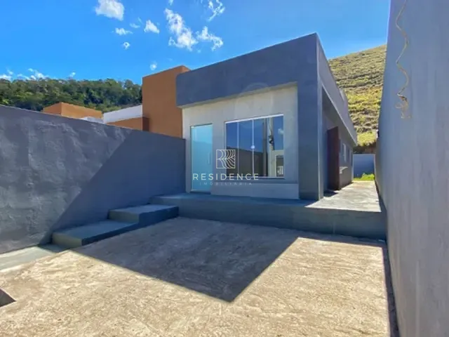Casa 2 quartos e 2 banheiros, à venda, no bairro Bairro de Fátima (Califórnia da Barra) em Barra do Piraí