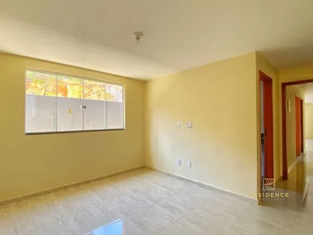 Casa 2 quartos e 2 banheiros, à venda, no bairro Bairro de Fátima (Califórnia da Barra) em Barra do Piraí