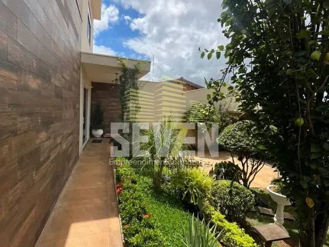 Casa com 360m² 3 quartos e 3 banheiros, à venda, no bairro Jardim Terra Branca em Bauru