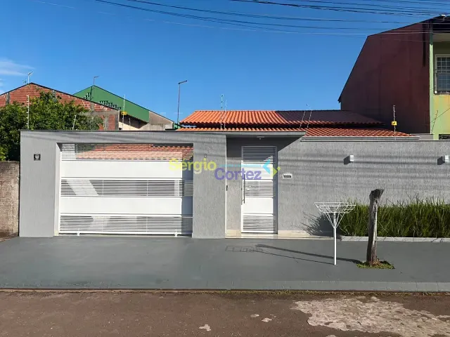 Casa 3 quartos e 1 banheiro, à venda, no bairro Jardim Neman Sahyun em Londrina