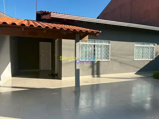 Casa 3 quartos e 1 banheiro, à venda, no bairro Jardim Neman Sahyun em Londrina