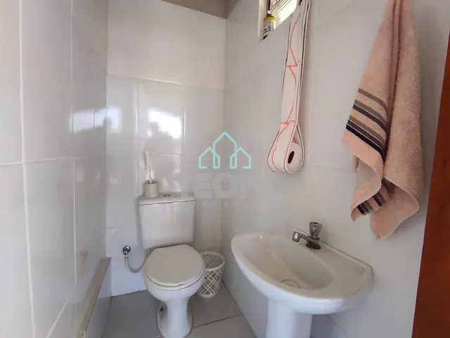 Casa com 250m² 2 quartos e 2 banheiros, à venda, no bairro Cidade Jardim em Taubaté