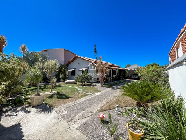 Casa com 550m² 2 quartos e 2 banheiros, à venda, no bairro Recanto de Itaipuaçu (Itaipuaçu) em Maricá