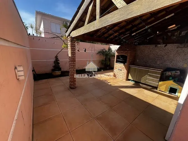 Casa com 90m² 3 quartos e 3 banheiros, à venda, no bairro Vossoroca em Votorantim