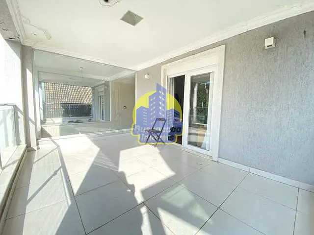 Casa com 420m² 4 quartos e 6 banheiros, à venda ou para alugar, no bairro Residencial Dez (Alphaville) em Santana de Parnaíba