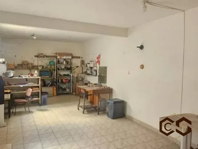 Casa com 167m² 2 quartos e 1 banheiro, à venda, no bairro Jardim Umuarama em Indaiatuba