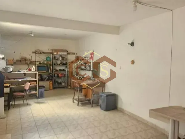 Casa com 167m² 2 quartos e 1 banheiro, à venda, no bairro Jardim Umuarama em Indaiatuba