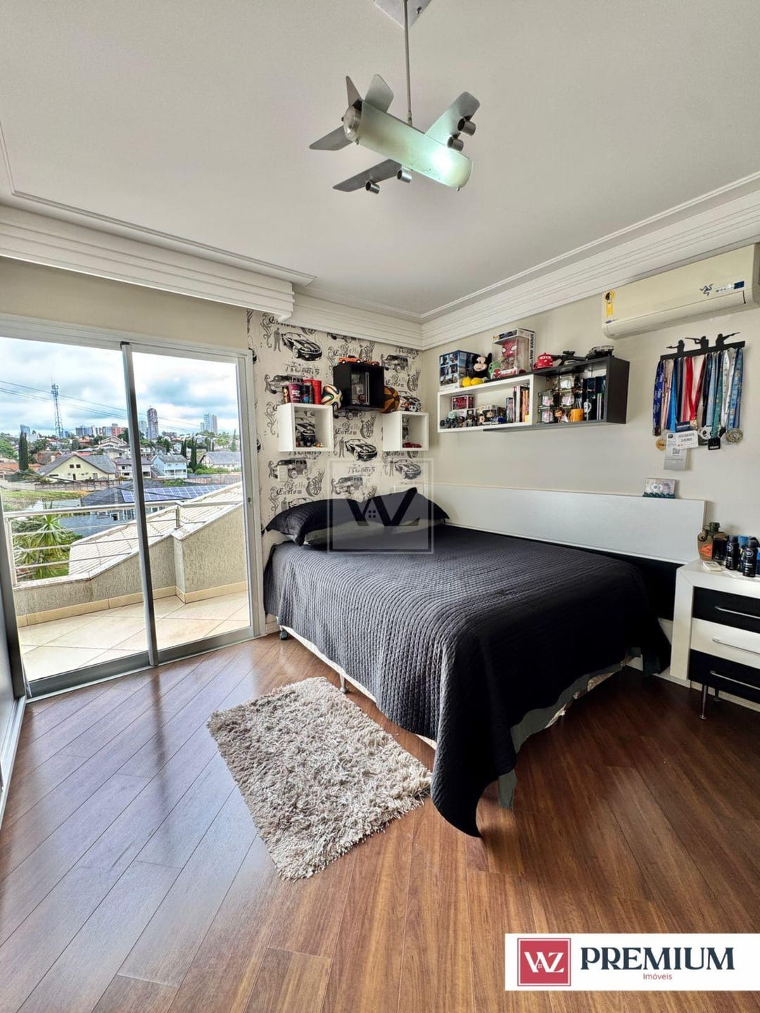 Casa à venda com 3 quartos, 360m² - Foto 3