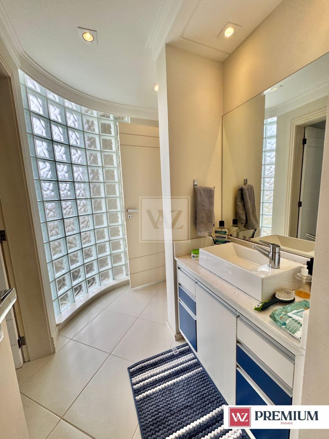 Casa à venda com 3 quartos, 360m² - Foto 7