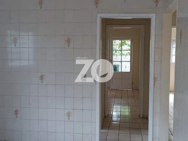 Casa com 300m² 3 quartos e 1 banheiro, à venda, no bairro Jardim Petrópolis em Bauru