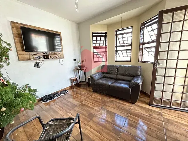 Casa 1 quarto e 1 banheiro, à venda, no bairro Parque Clayton Malaman em Pirassununga