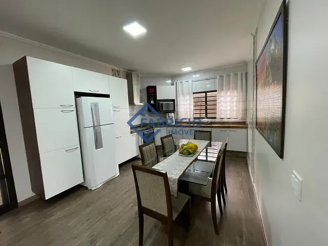 Casa com 278m² 3 quartos e 2 banheiros, à venda, no bairro Capela em Vinhedo