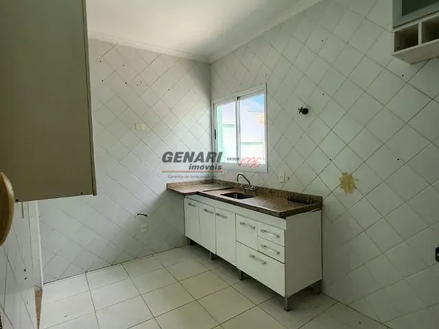Casa 2 quartos e 2 banheiros, para alugar, no bairro Portal das Acácias em Indaiatuba