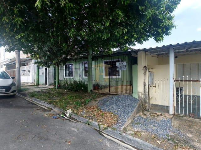 Casa com 250m² 3 quartos e 2 banheiros, à venda, no bairro Jardim Santa Maria em Salto de Pirapora